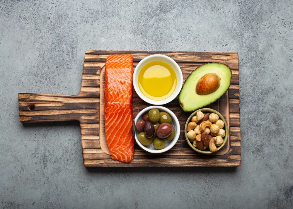 Healthy fats to eat on the Mediterranean diet